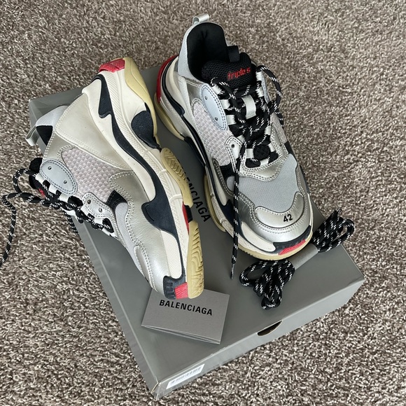 Balenciaga Triple S, size 42, men, white with silver and red. Worn 2 times. - Picture 10 of 14